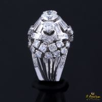ANILLOS / SORTIJAS<BR>SORTIJA EN ORO BLANCO CON BRILLANTES. 