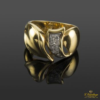 ANILLOS / SORTIJAS<BR>SORTIJA ANTIGUA ORO AMARILLO Y CUAJADO... · ref.: (RCA)