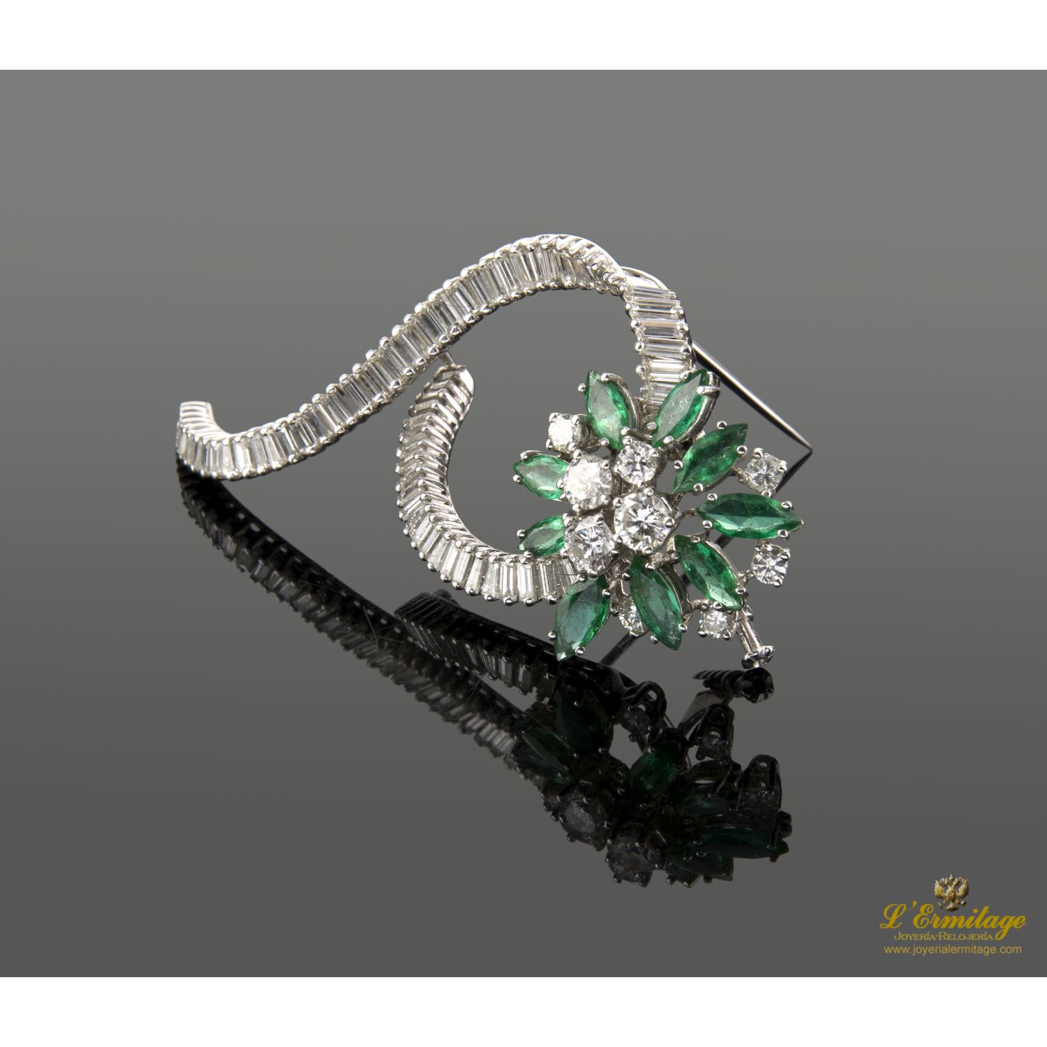 Broche-Alfiler Plata Y Diamantes Naturales. en plata · Compra Venta de  Relojes de Lujo y Joyas · Joyería L'Ermitage