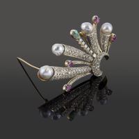 Broche-alfiler antiguo oro blanco perlas rubíes diamantes y esmeralda