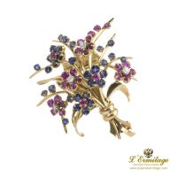 Broche-alfiler ramo de flores oro amarillo zafiros rubíes y diamantes