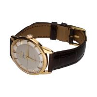 Clásico cuerda manual oro amarillo 36mm.   