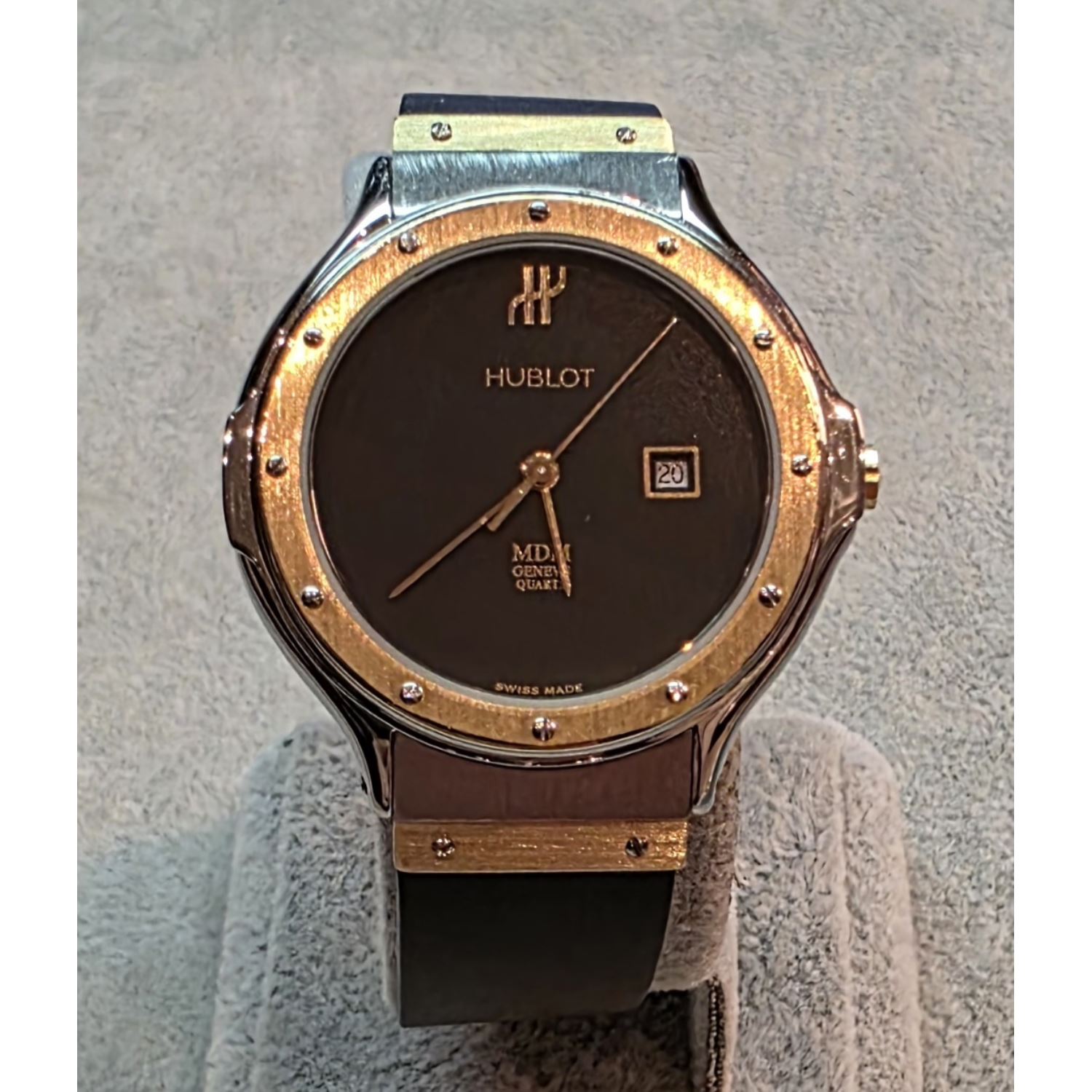 Classic cadete acero y oro 32mm.  