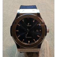 HUBLOT<BR>CLASSIC FUSION BLUE TITANIO 42MM.