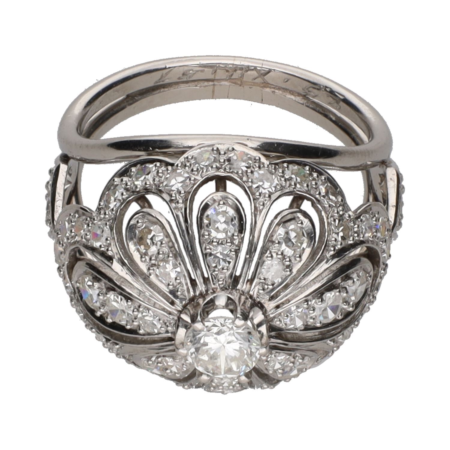 Sortija en oro blanco con brillantes. Talla 14.