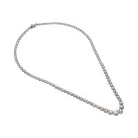 Collar riviere en oro blanco con brillantes.