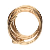 Sortija realizada en oro amarillo con forma de muelle.