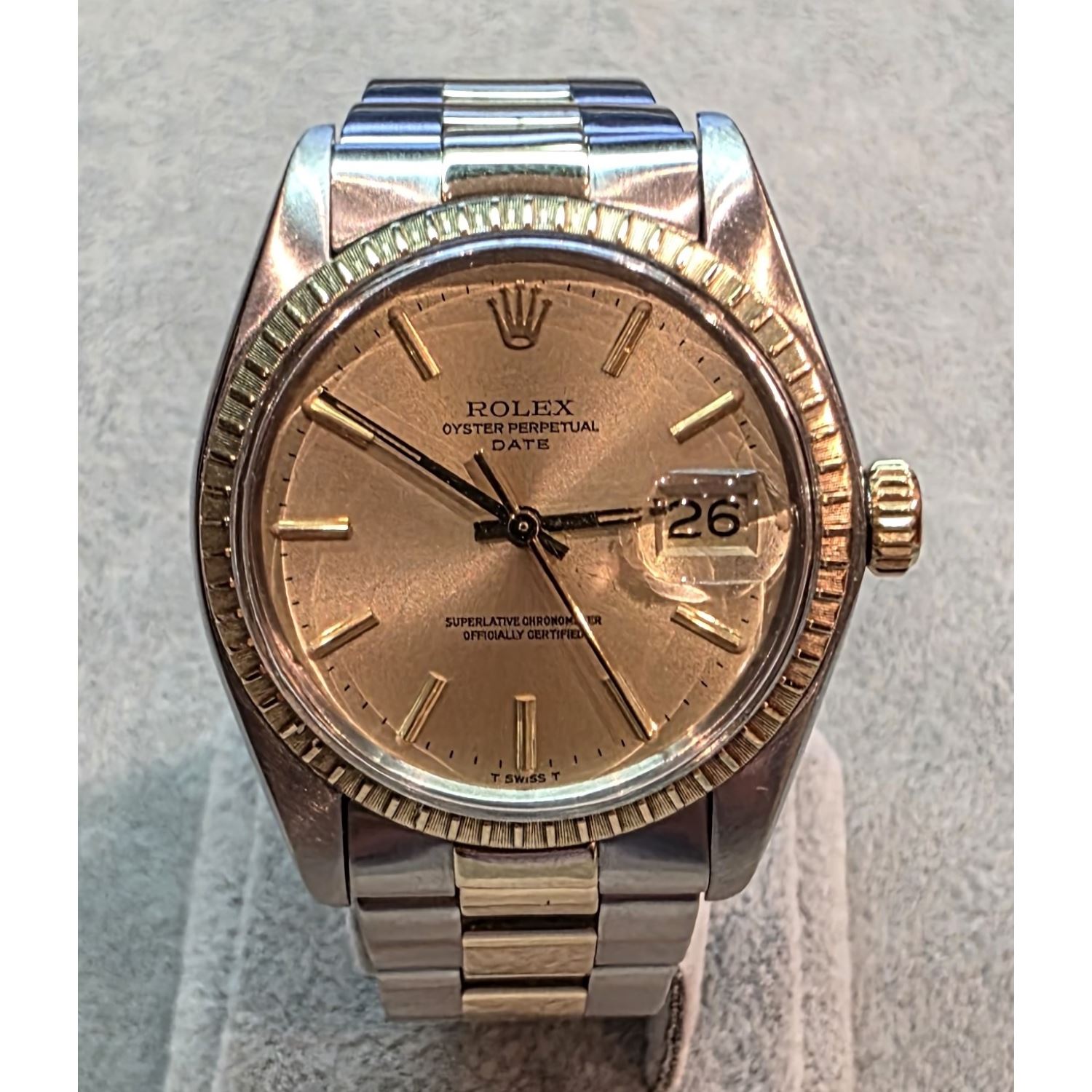 Oyster perpetual date acero y oro 34mm.   