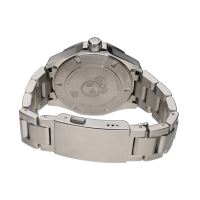 Aquaracer calibre 5 acero 300m 43mm.   