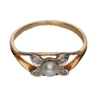 ANILLOS / SORTIJAS<BR>SORTIJA EN ORO AMARILLO CON PERLA Y DI...