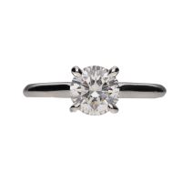 Sortija solitario de cartier en platino con un brillante 1,01ct. Talla 49.