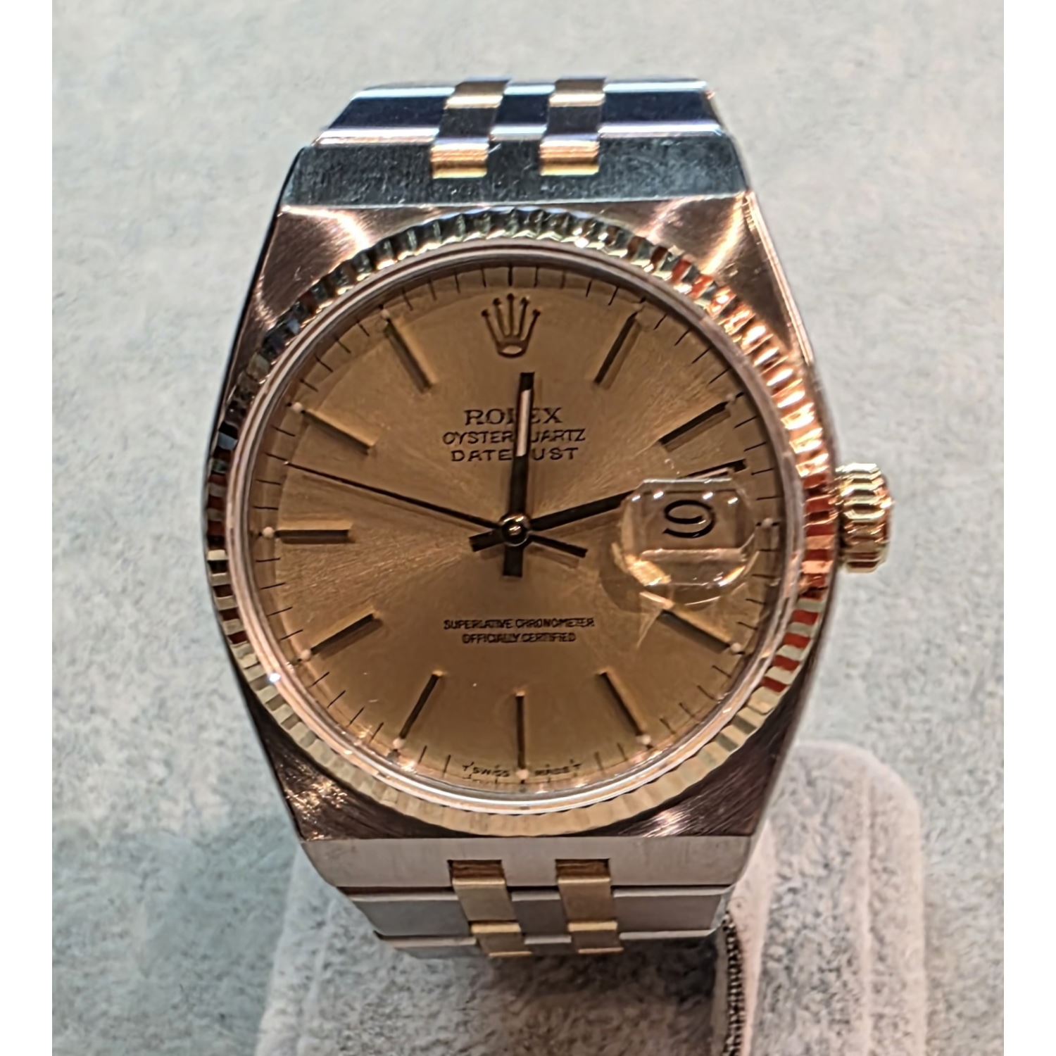 Oysterquartz datejust acero y oro 26mm.   