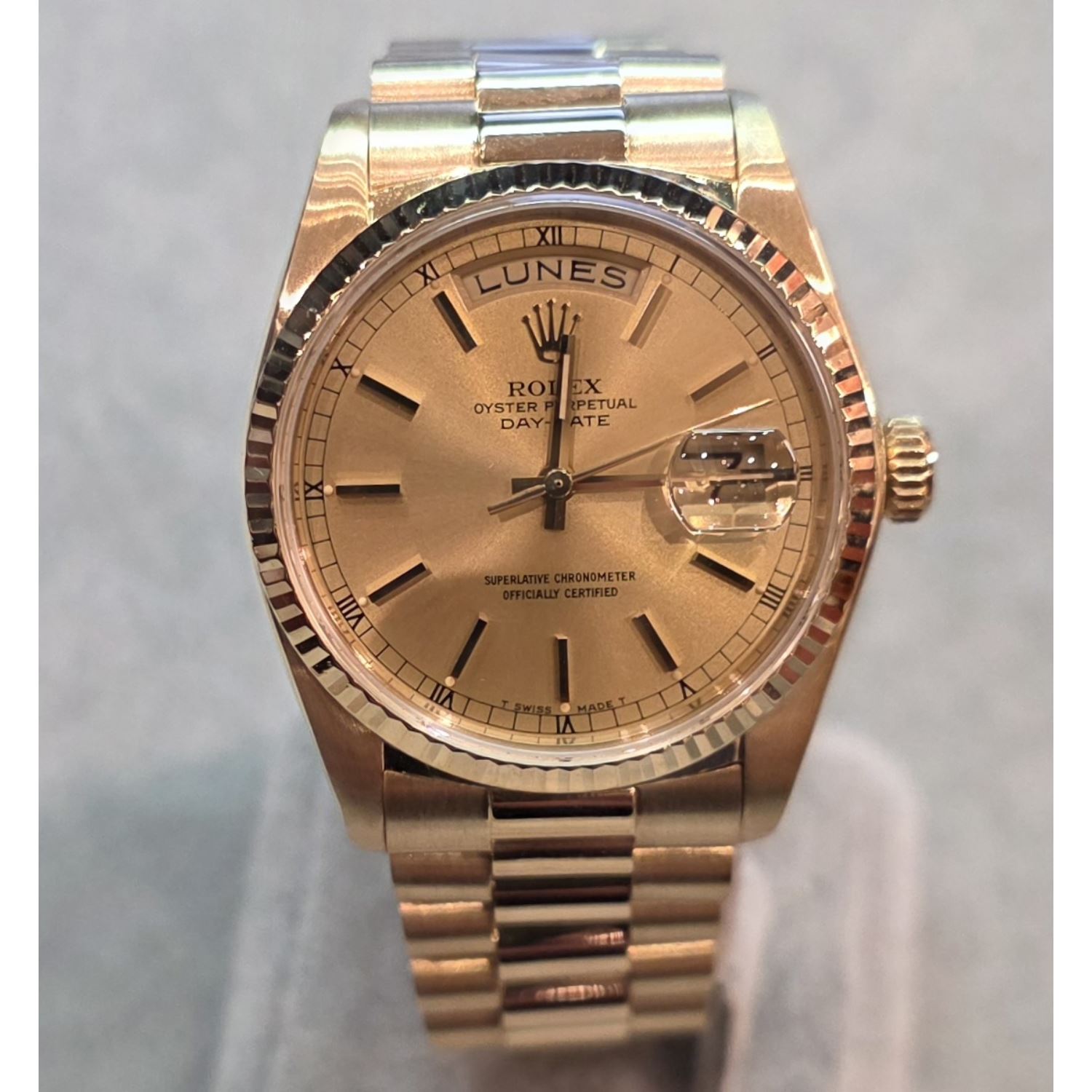 Day-date president oro amarillo 36mm.   