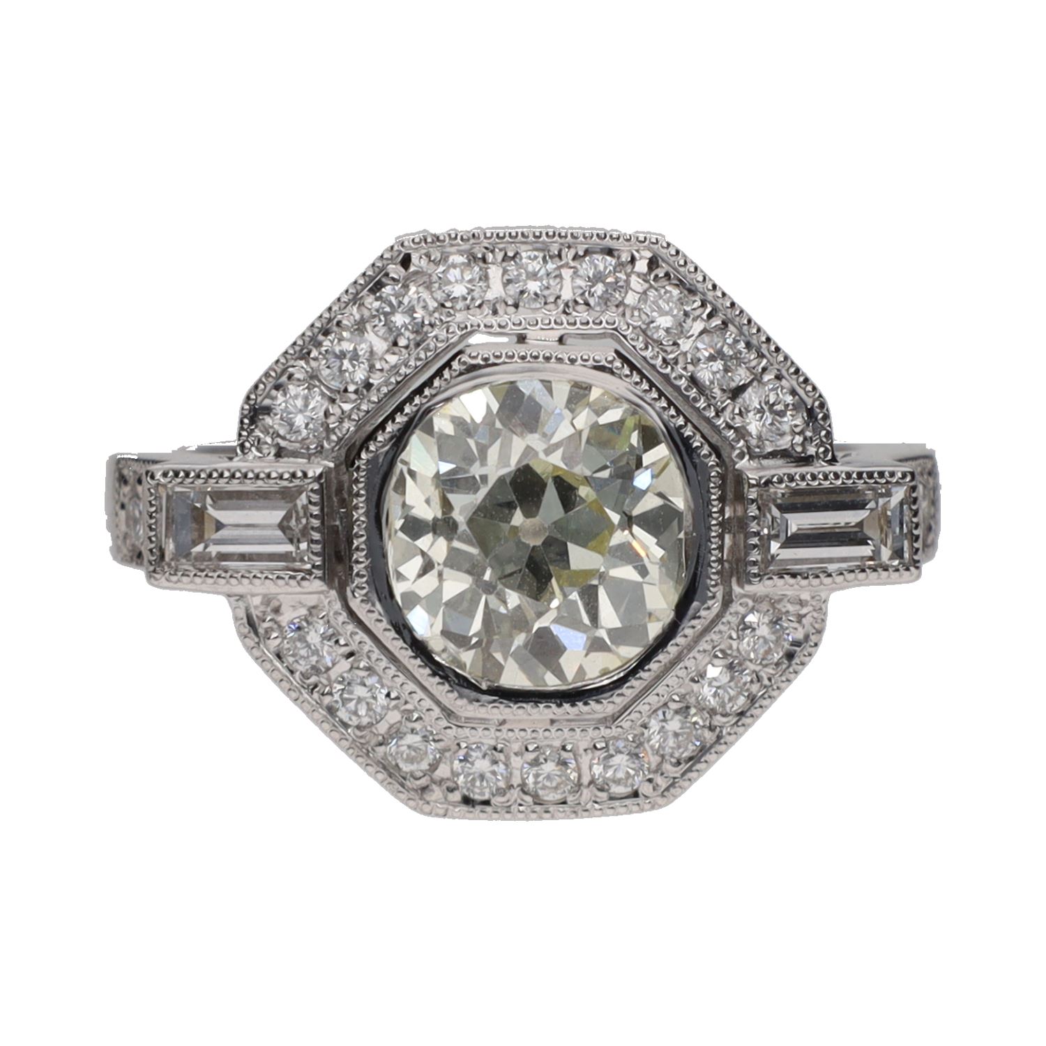 Sortija realizada en oro blanco con diamantes. Talla 13.
