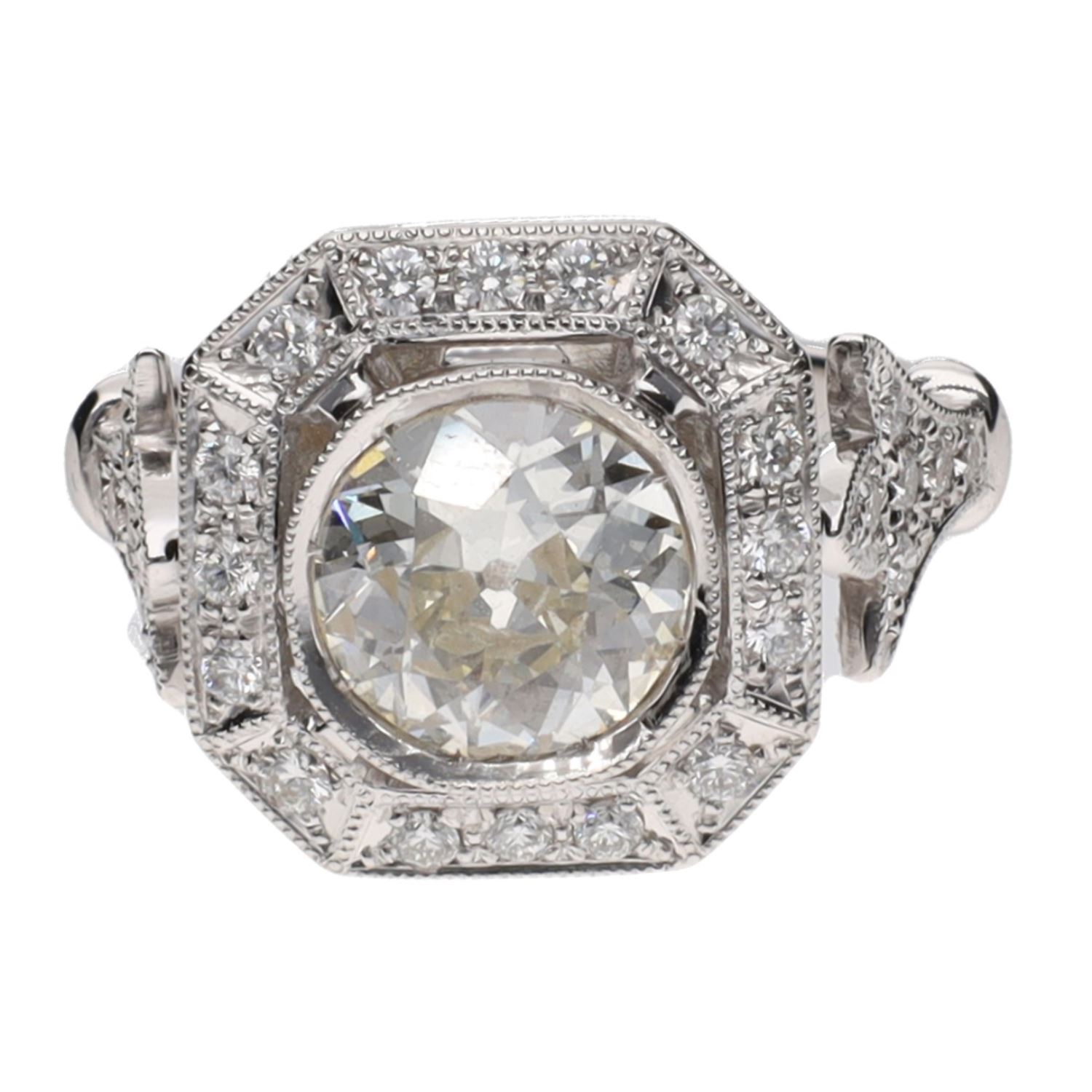 Sortija realizada en oro blanco con brillantes. Talla 12.