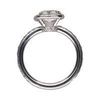 Sortija jacob & co en platino con diamante central 2,09ct. Talla 8.